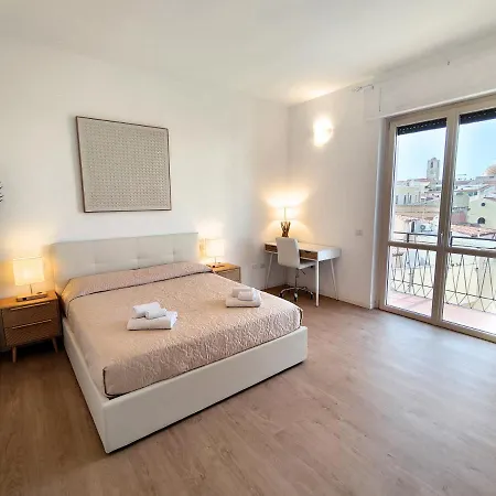 Attico Vespucci Luxury Penthouse 아파트 올비아