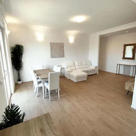 아파트 Attico Vespucci Luxury Penthouse 올비아